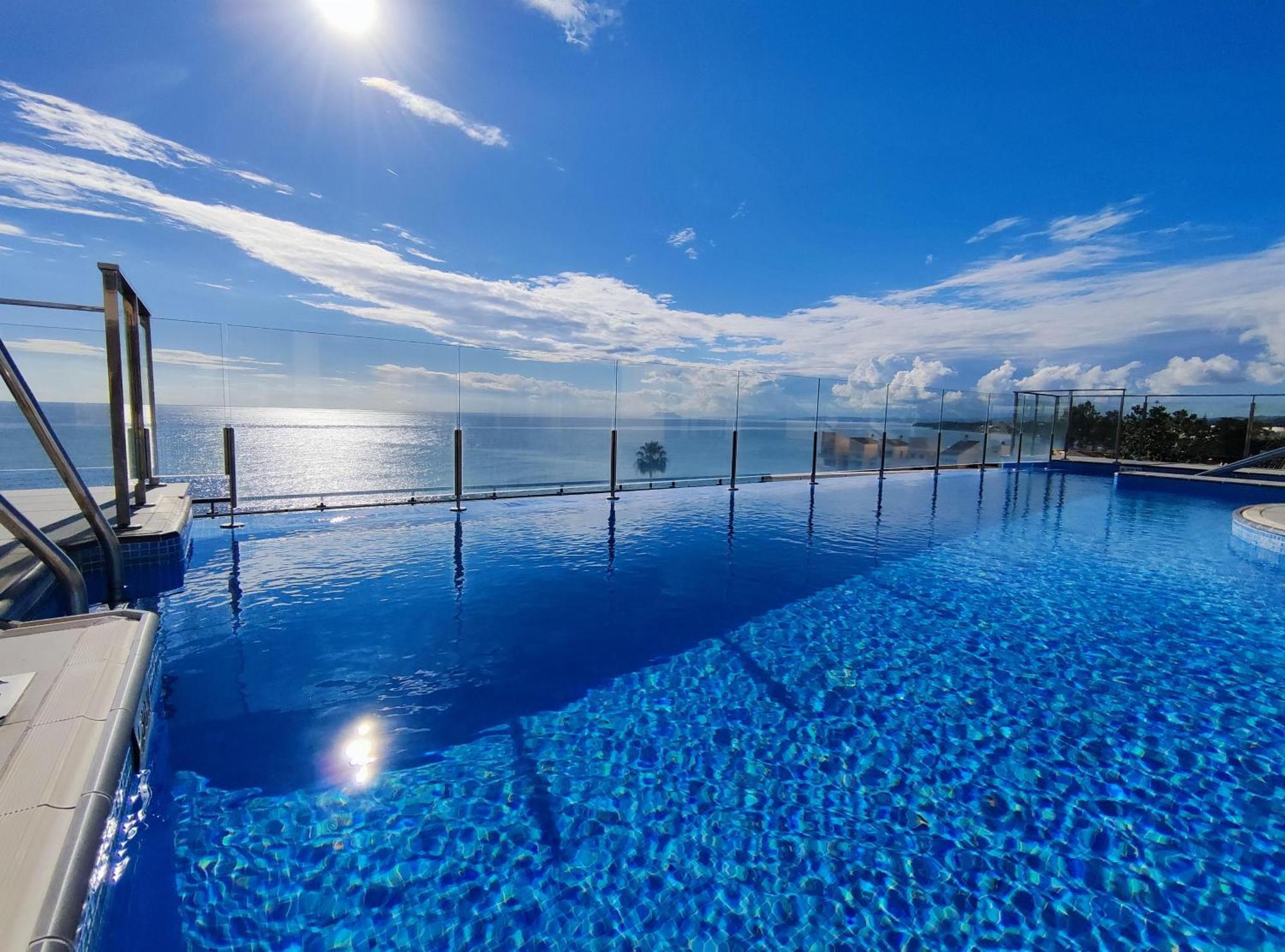 에스테포나 Luxury Duplex Infinity Pool Ehhouse 아파트 외부 사진