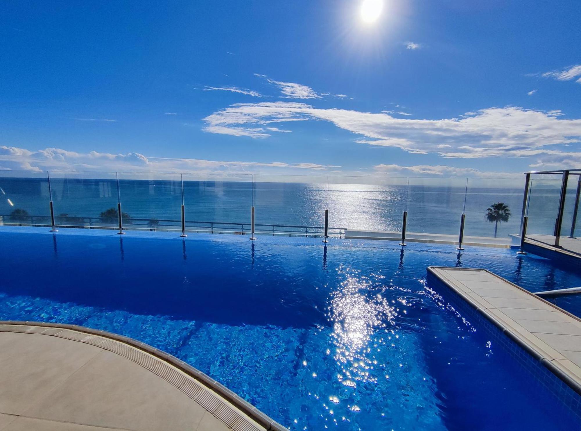 에스테포나 Luxury Duplex Infinity Pool Ehhouse 아파트 외부 사진